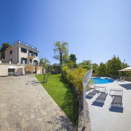 Amore Rentals - Residence Bosco SantʼAgata sui Due Golfi Kültér fotó