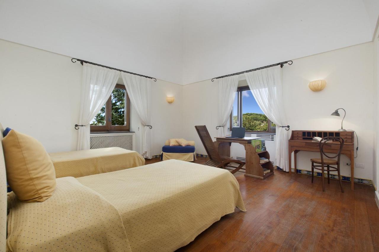 Amore Rentals - Residence Bosco SantʼAgata sui Due Golfi Kültér fotó