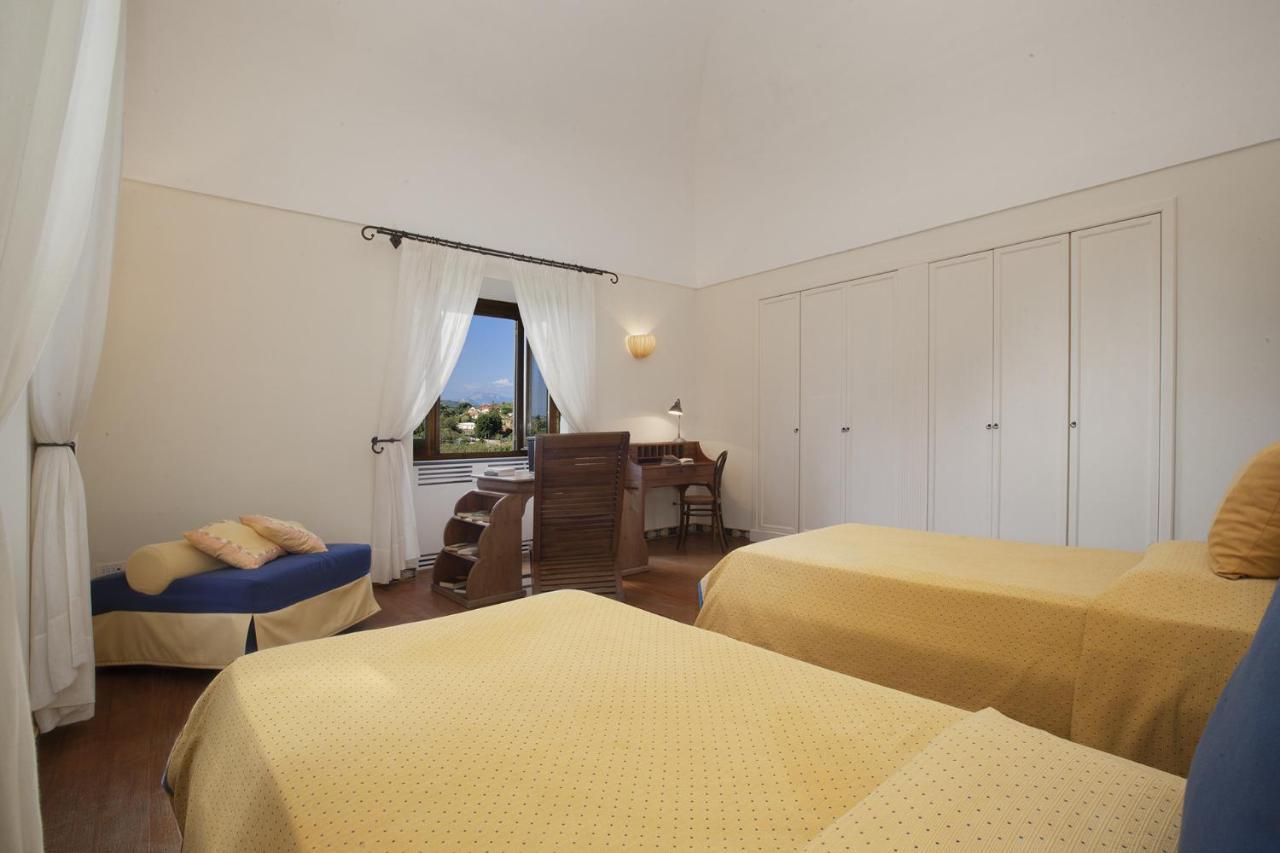 Amore Rentals - Residence Bosco SantʼAgata sui Due Golfi Kültér fotó