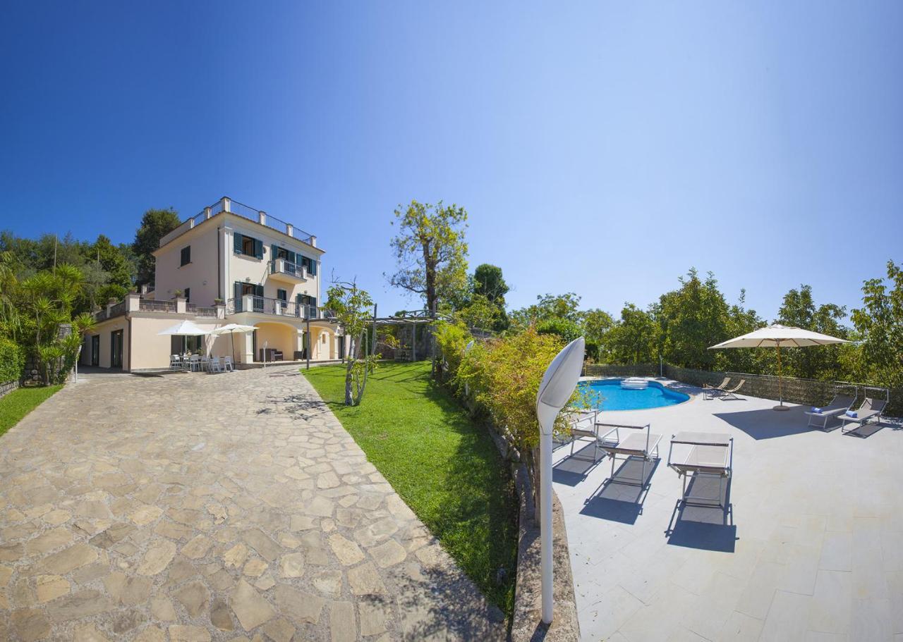 Amore Rentals - Residence Bosco SantʼAgata sui Due Golfi Kültér fotó