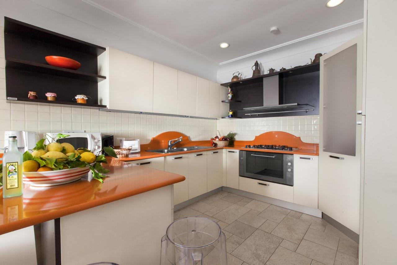 Amore Rentals - Residence Bosco SantʼAgata sui Due Golfi Kültér fotó