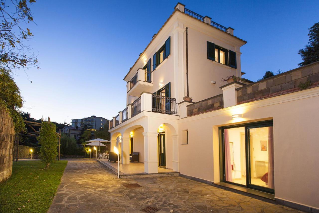 Amore Rentals - Residence Bosco SantʼAgata sui Due Golfi Kültér fotó